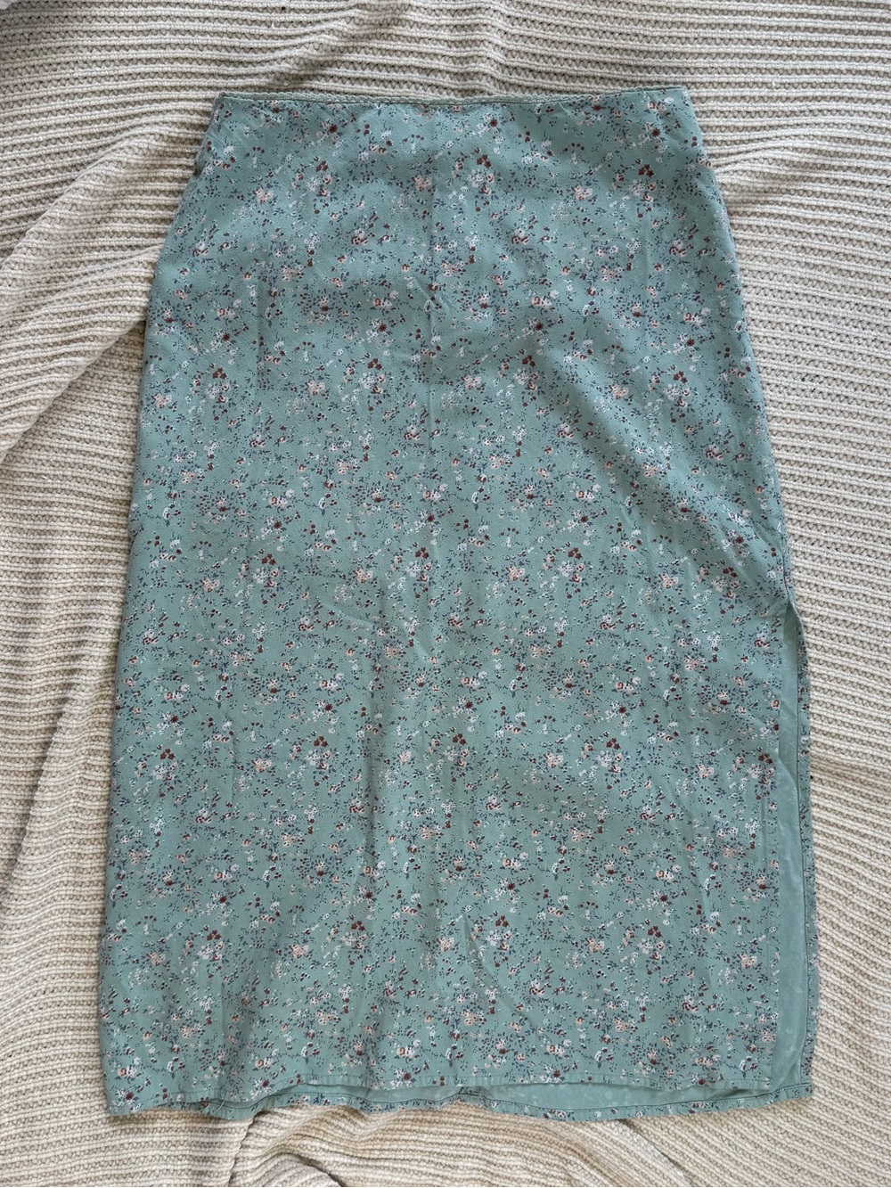 John Galt Brandy Melville Phoebe Mint Green Ditsy Floral Slit Midi Skirt Viscose